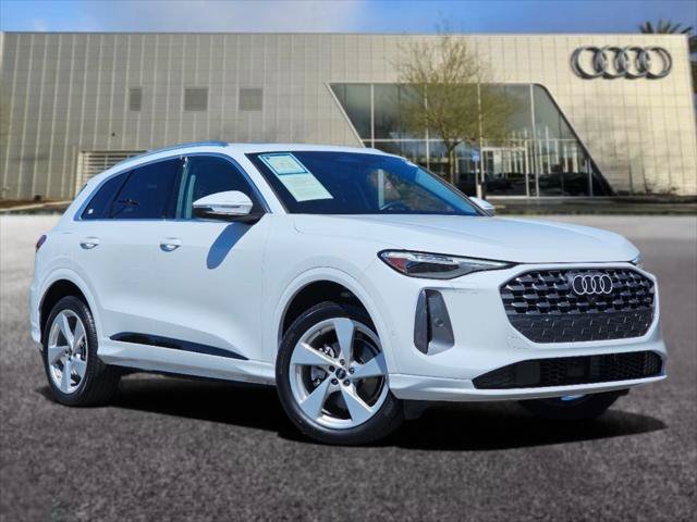 Certified 2025 Audi Q5 Premium Plus w/ Premium Plus