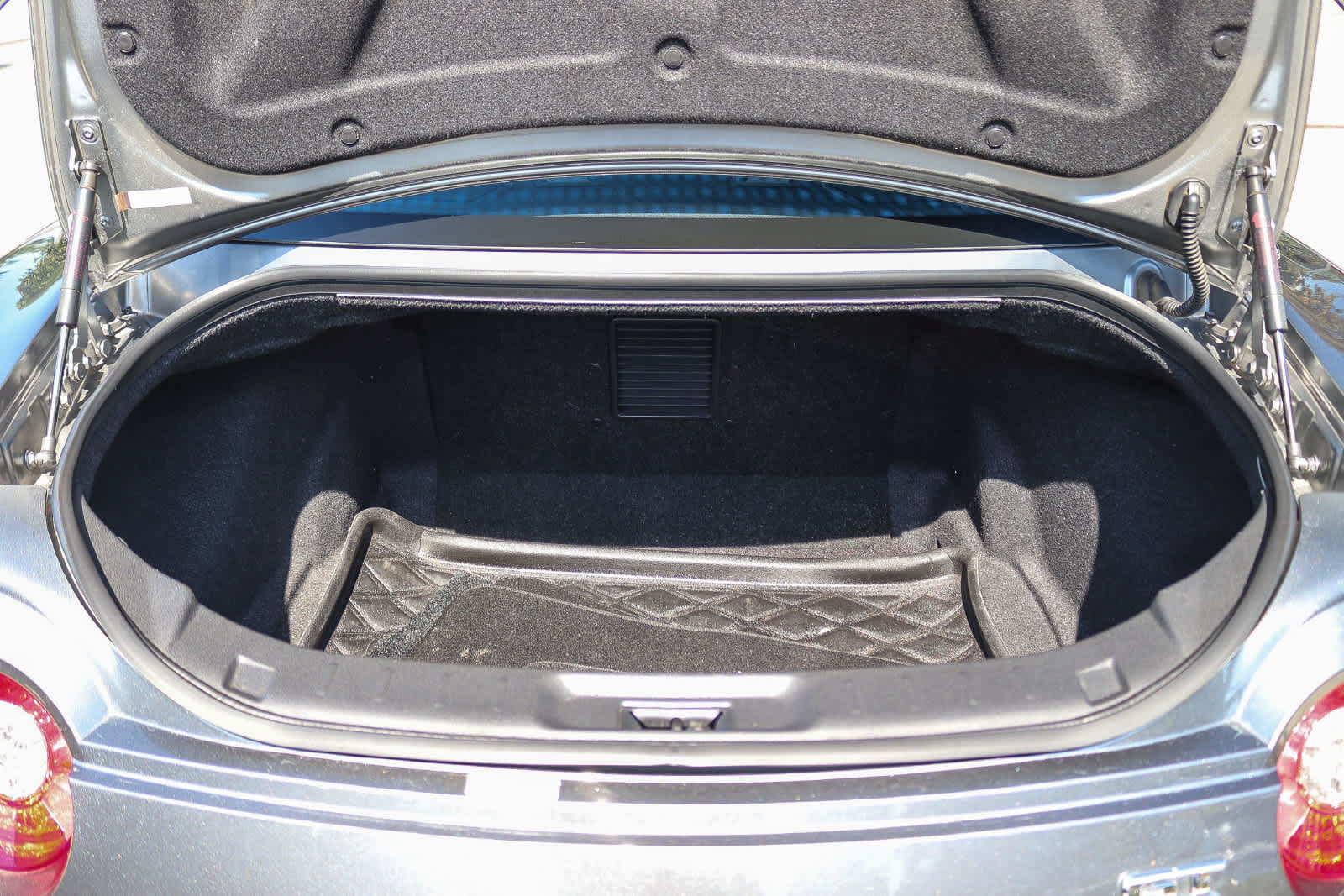 Used 2009 Nissan GT-R Premium AWD/4WD image 33