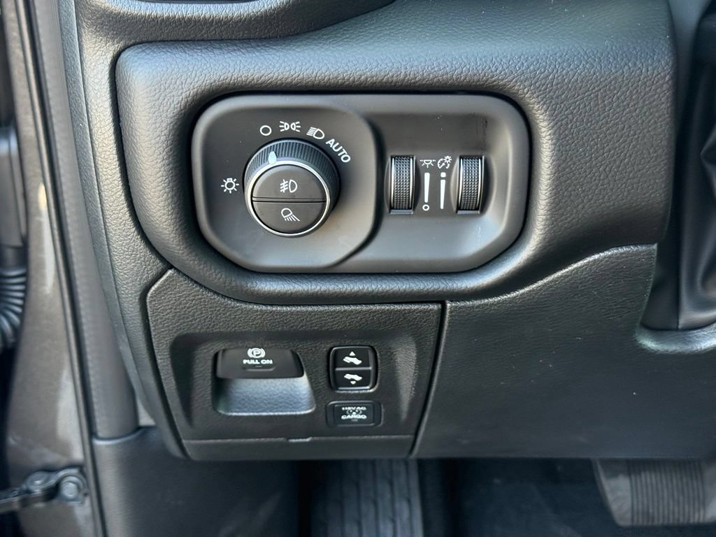 New 2027 RAM 1500 Laramie w/ Night Edition AWD/4WD image 19