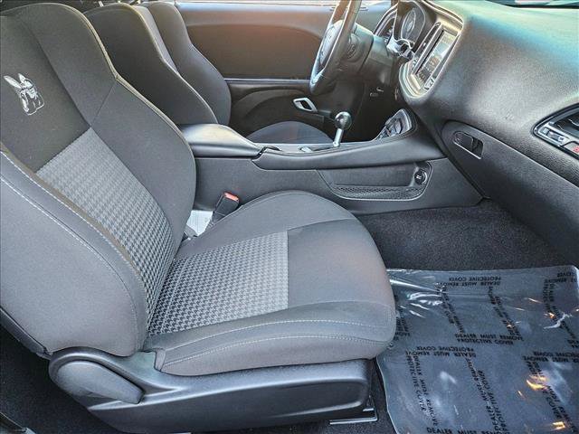 Used 2022 Dodge Challenger R/T Scat Pack RWD image 18