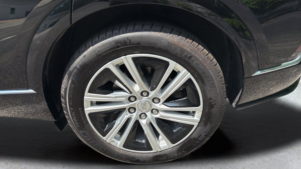 Certified 2024 Cadillac Lyriq Tech AWD/4WD image 13