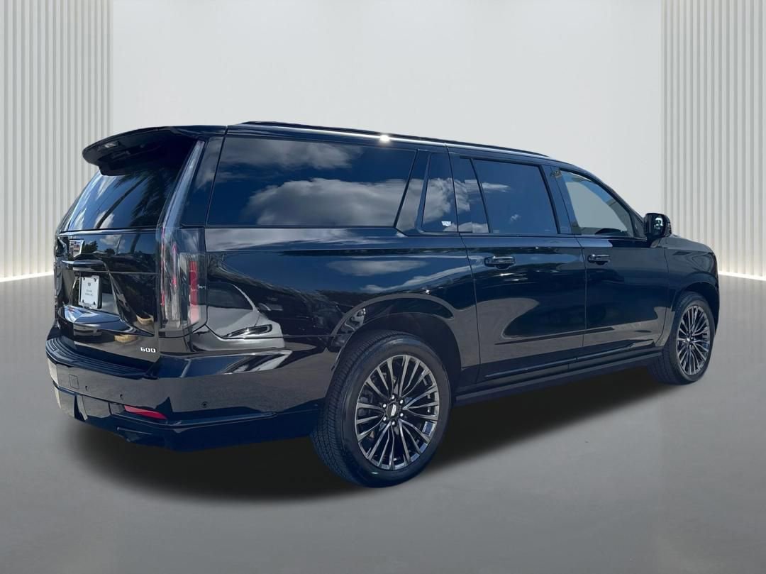 Certified 2025 Cadillac Escalade ESV Sport Platinum image 6