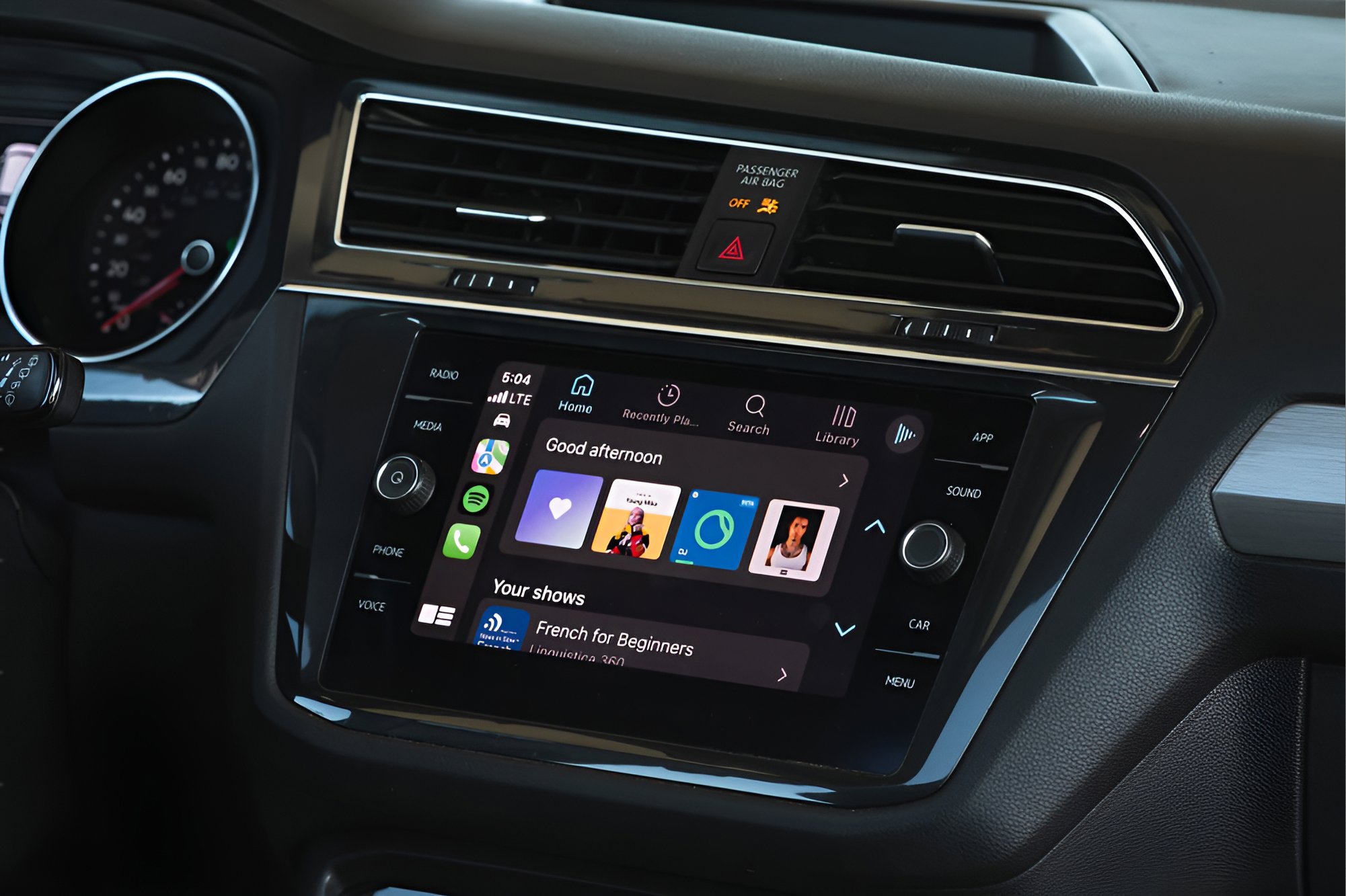 Used 2019 Volkswagen Tiguan SE w/ Panoramic Sunroof Package FWD image 18