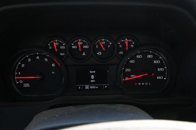Used 2025 GMC Sierra 2500 Pro w/ 1SA Pro Safety Plus Package AWD/4WD image 9