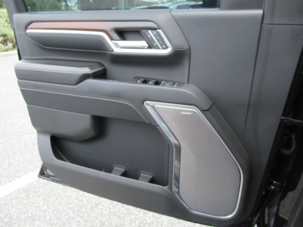 Used 2024 GMC Sierra 2500 Denali w/ Denali Reserve Package AWD/4WD image 20