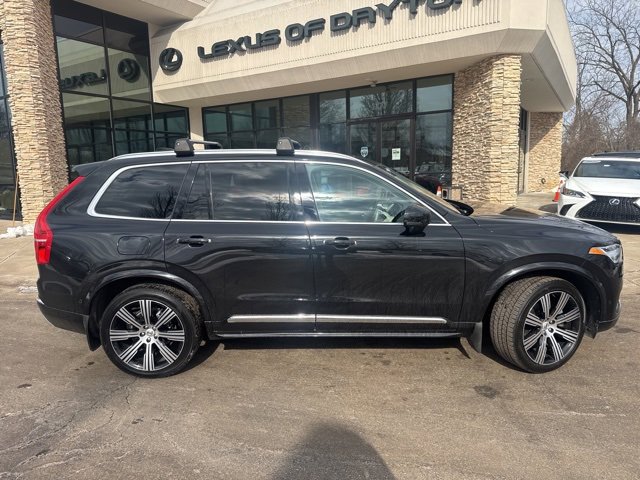 Used 2021 Volvo XC90 T6 Inscription w/ Lounge Package image 2