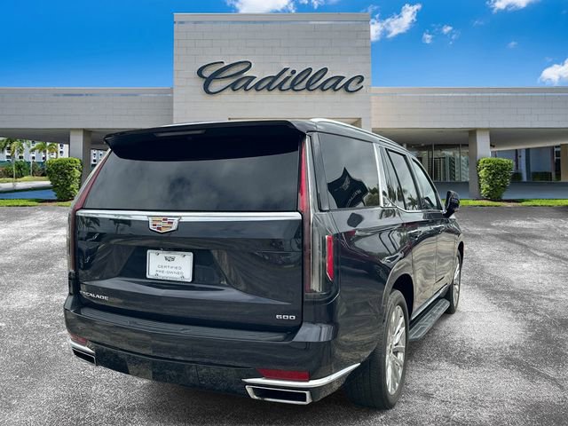 Certified 2022 Cadillac Escalade Premium Luxury w/ Performance Package AWD/4WD image 3