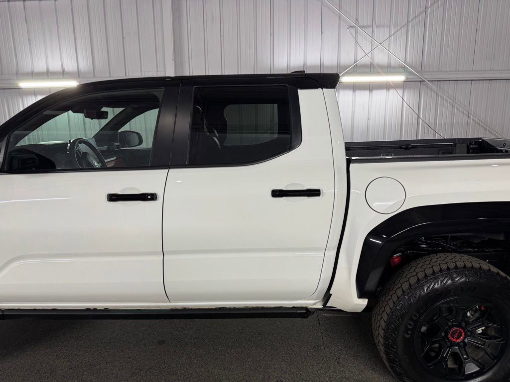 Used 2025 Toyota Tacoma TRD Pro image 16