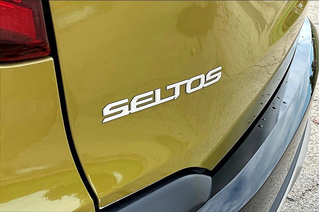 Certified 2024 Kia Seltos SX image 31
