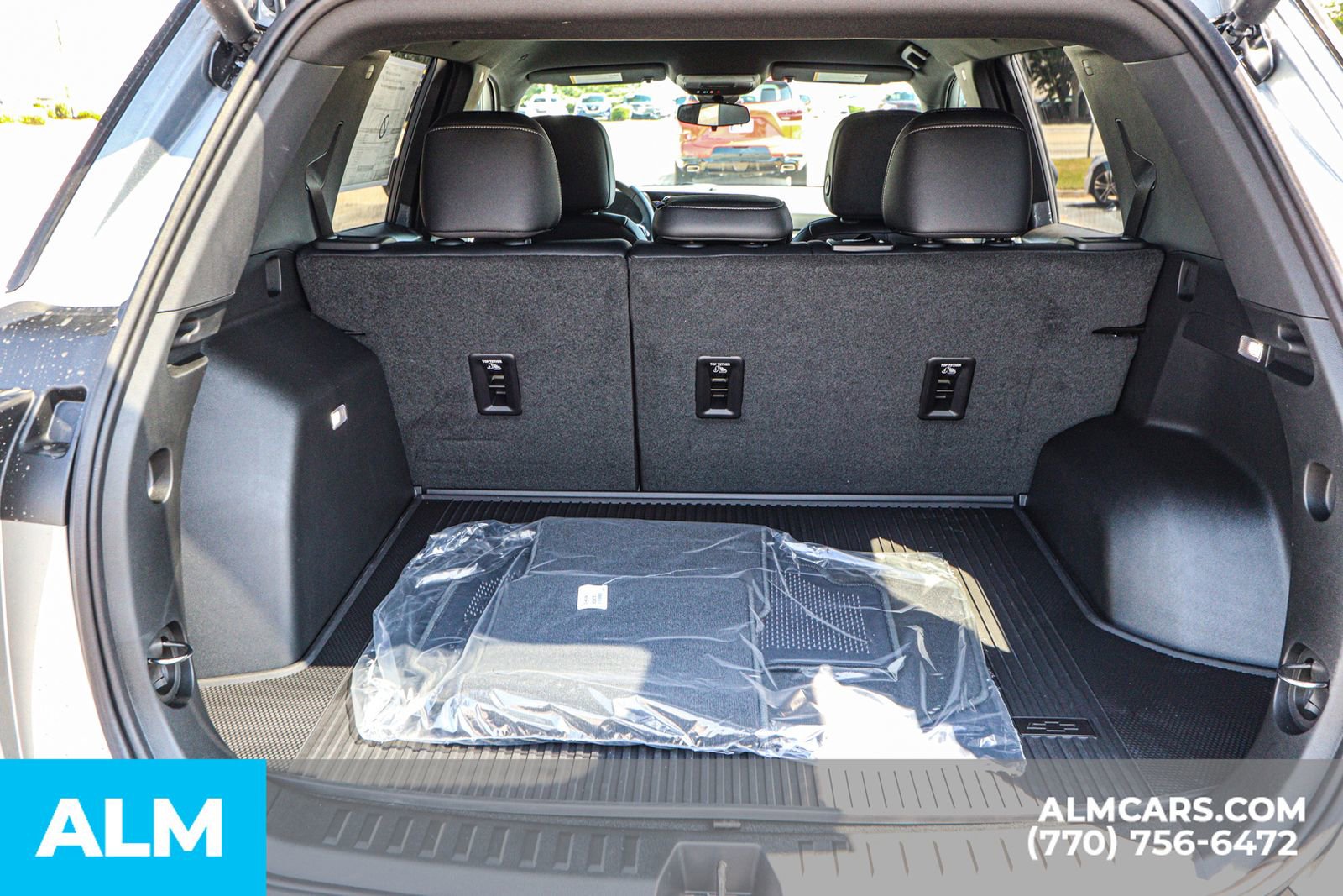 Used 2026 Chevrolet Equinox LT w/ Convenience Package II image 25