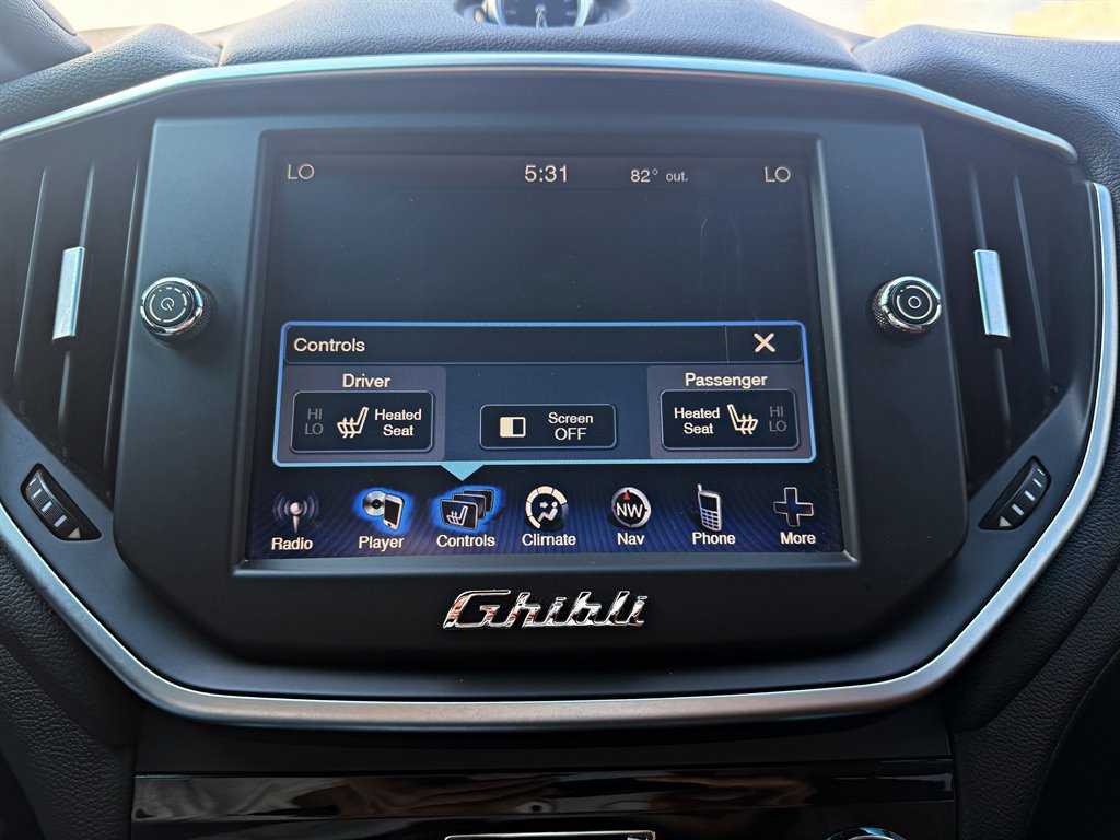 Used 2015 Maserati Ghibli RWD image 15