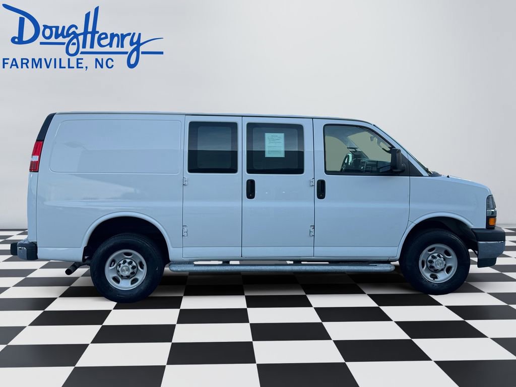 Used 2024 Chevrolet Express 2500 w/ Driver Convenience Package image 6