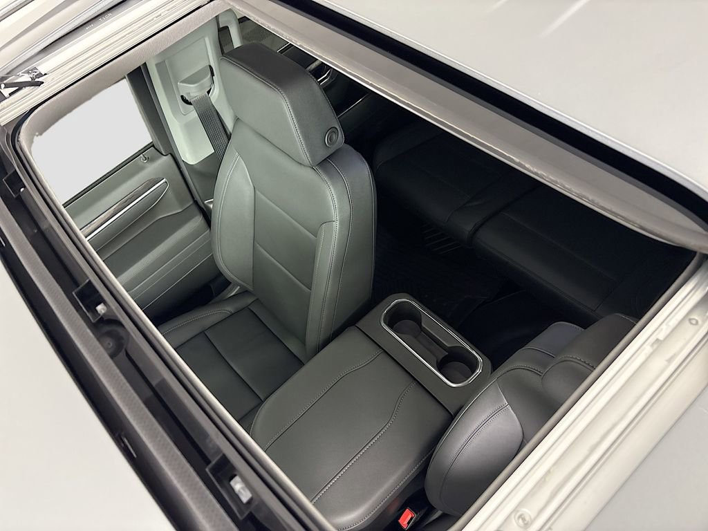 New 2026 Chevrolet Silverado 1500 LTZ w/ LTZ Premium Package image 22