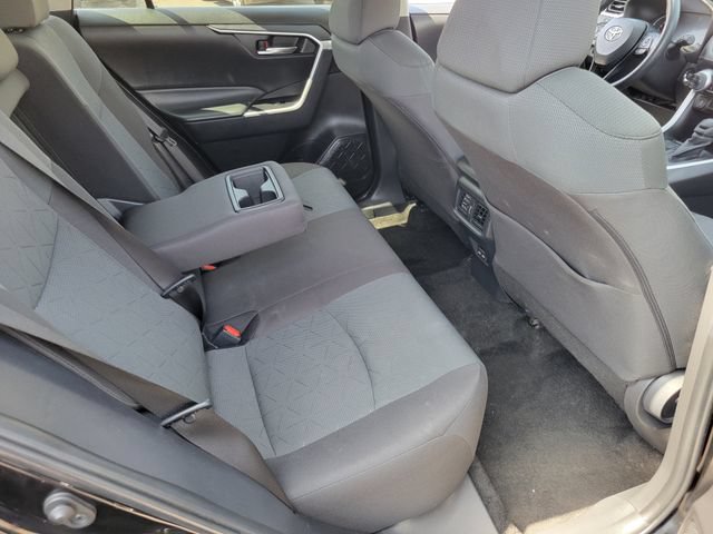 Used 2024 Toyota RAV4 XLE FWD image 19