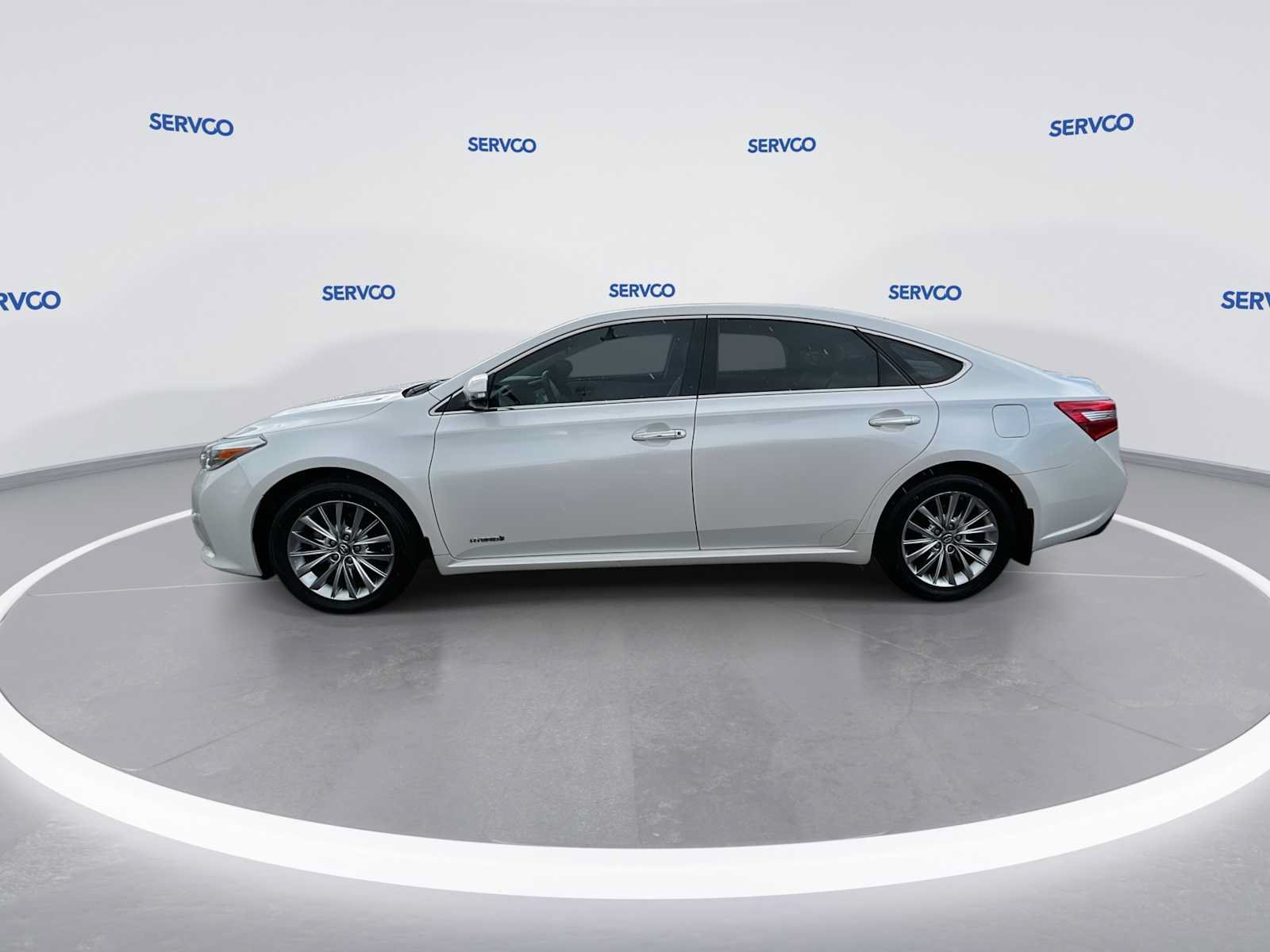 Used 2017 Toyota Avalon Limited FWD image 5