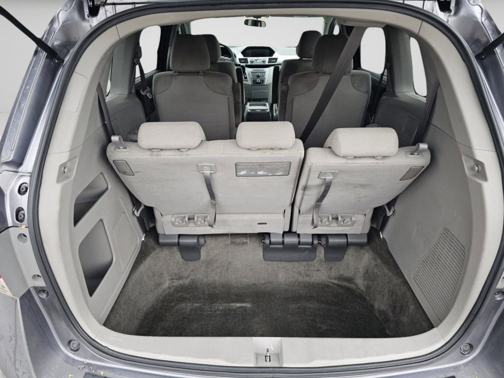 Used 2014 Honda Odyssey LX image 24