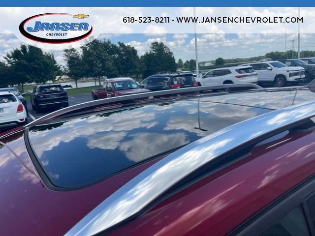 Used 2018 Chevrolet Equinox LT w/ Sun & Infotainment Package FWD image 9