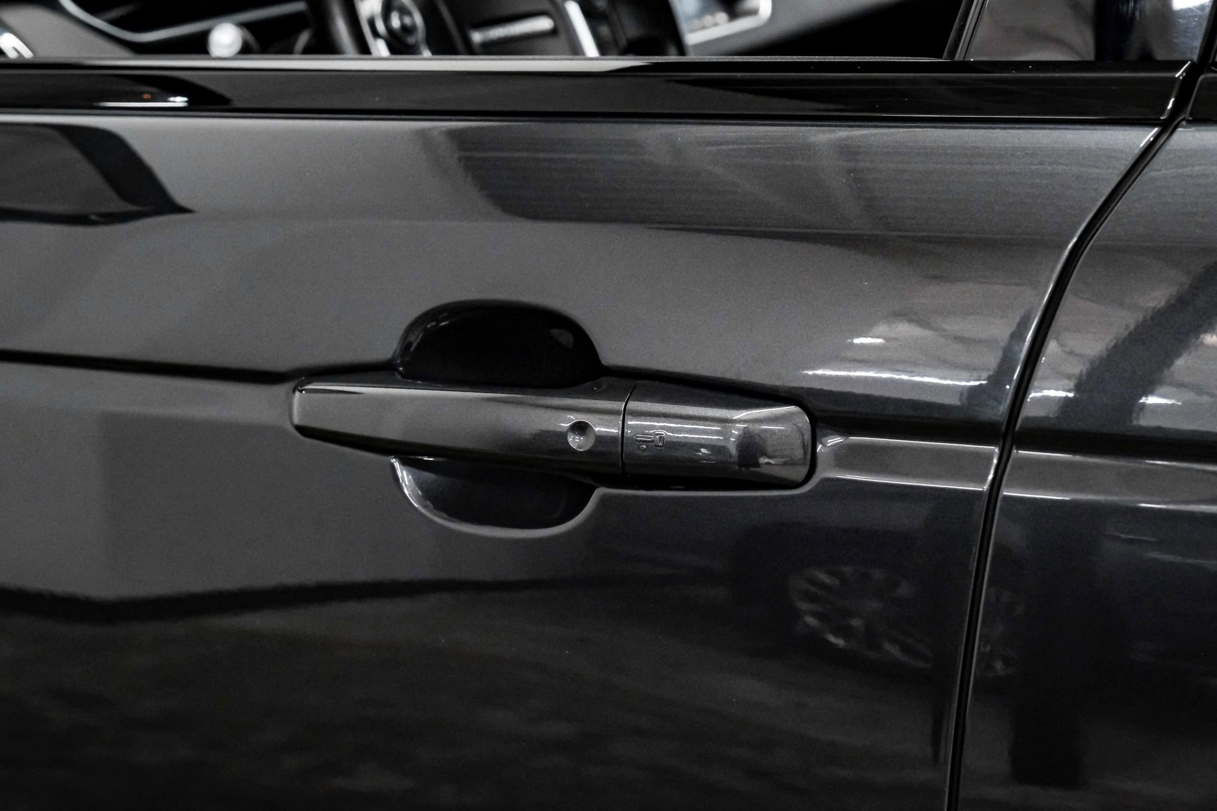 Used 2017 Land Rover Range Rover Sport HSE image 37