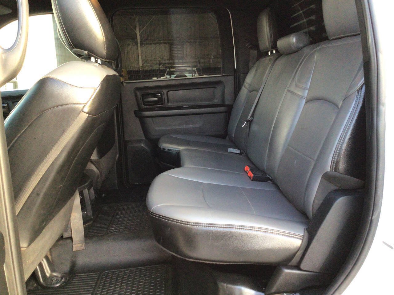 Used 2024 RAM 5500 Tradesman w/ Max Tow Package AWD/4WD image 32