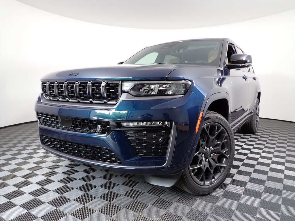 New 2026 Jeep Grand Cherokee L Summit w/ Obsidian Package AWD/4WD image 2