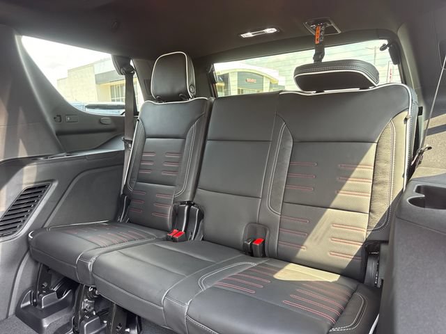 New 2026 GMC Yukon AT4 Ultimate AWD/4WD image 12