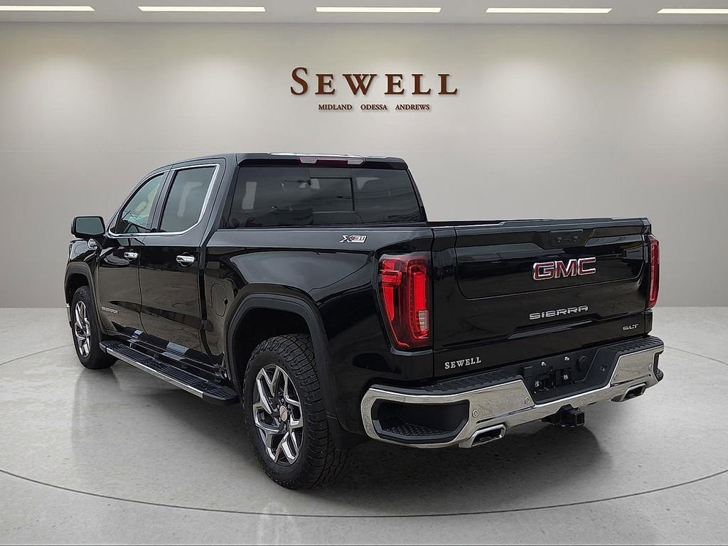 Used 2022 GMC Sierra 1500 SLT AWD/4WD image 3