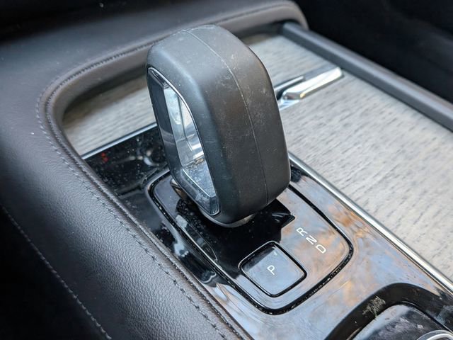 Certified 2023 Volvo S90 B6 Plus image 18