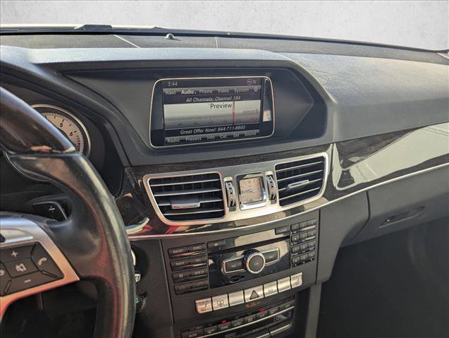 Used 2014 Mercedes-Benz E 350 4MATIC Sedan image 7