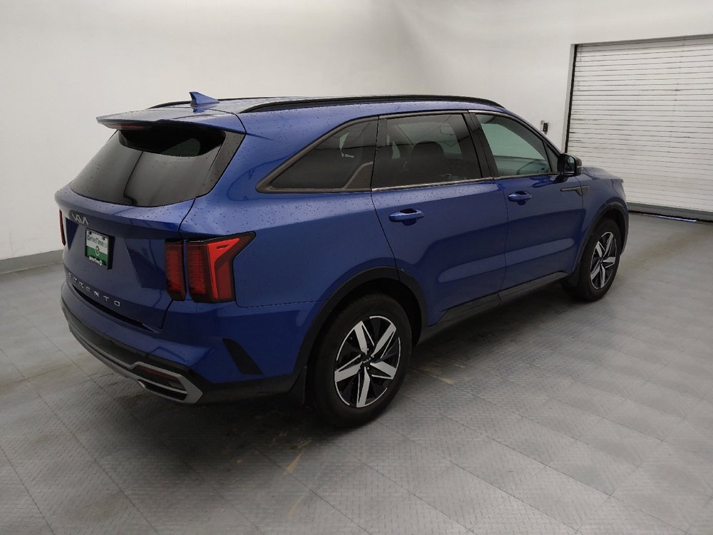 Used 2022 Kia Sorento S image 10