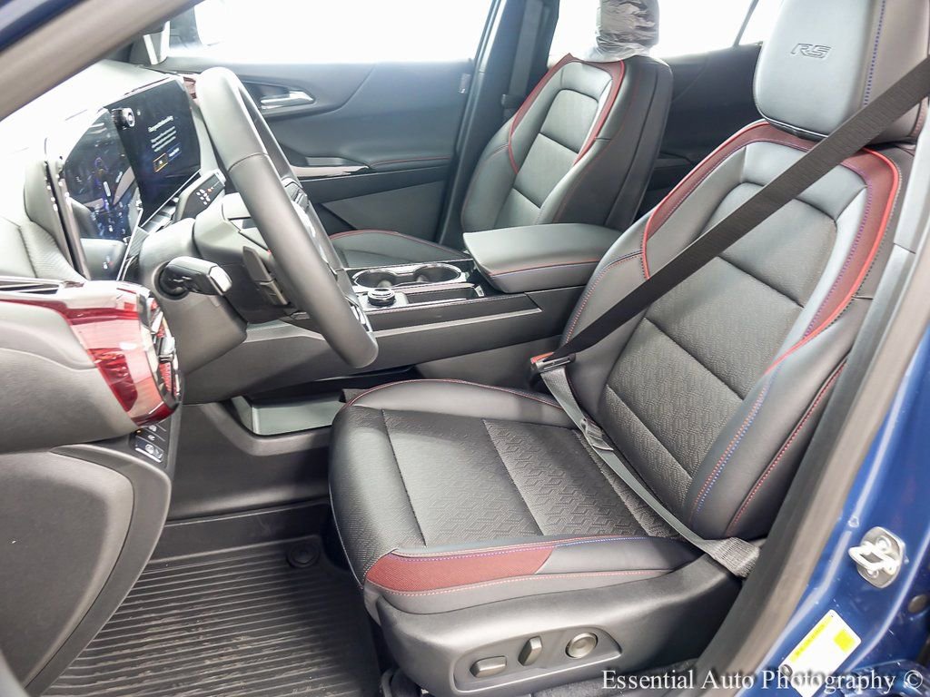 New 2026 Chevrolet Equinox RS w/ LPO, Floor Liner Package image 6