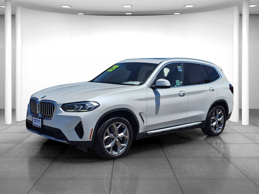 Used 2023 BMW X3 xDrive30i w/ Convenience Package AWD/4WD image 3