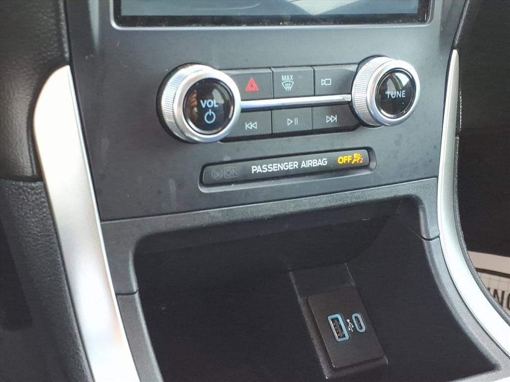 Certified 2023 Ford Edge SEL image 18