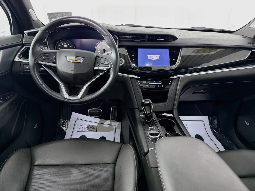 Used 2024 Cadillac XT6 Sport w/ Technology Package AWD/4WD image 23