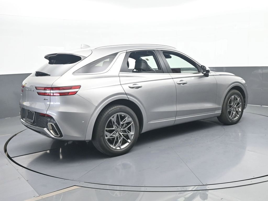 Used 2022 Genesis GV70 2.5T w/ Advanced Package image 6