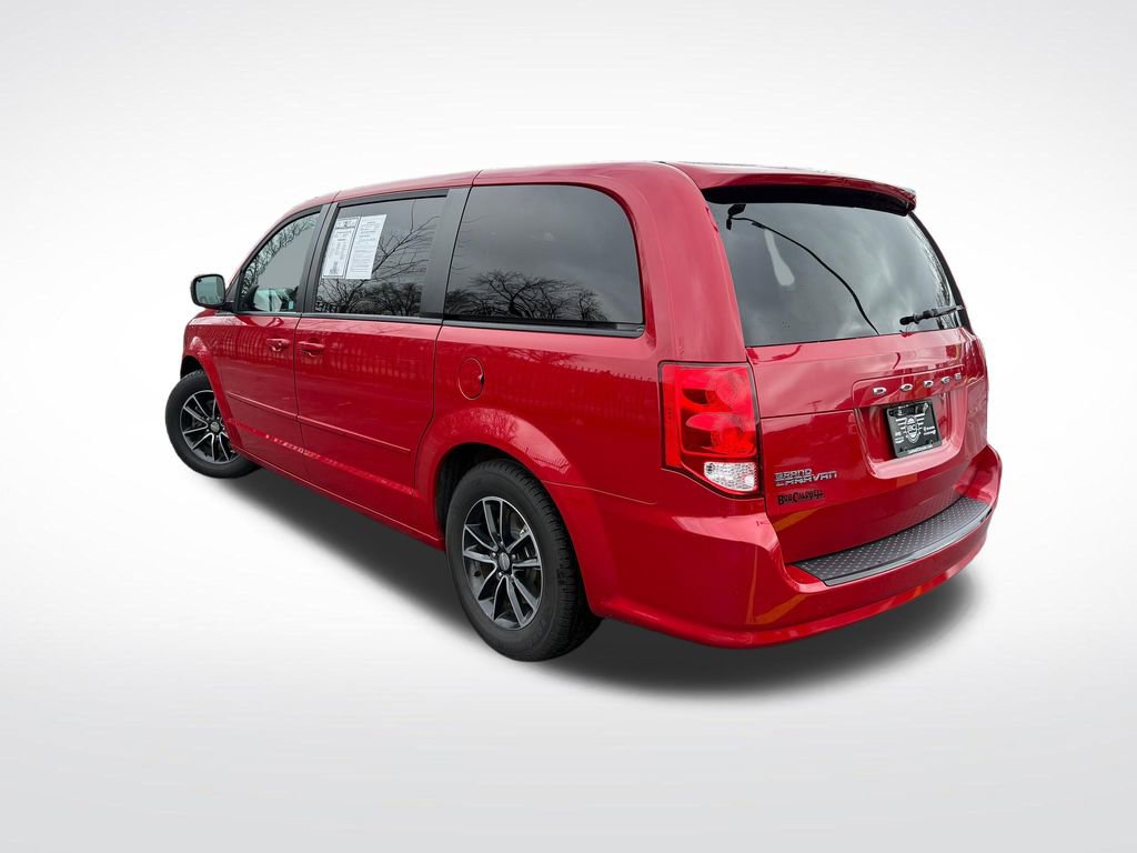 Used 2016 Dodge Grand Caravan SXT image 5