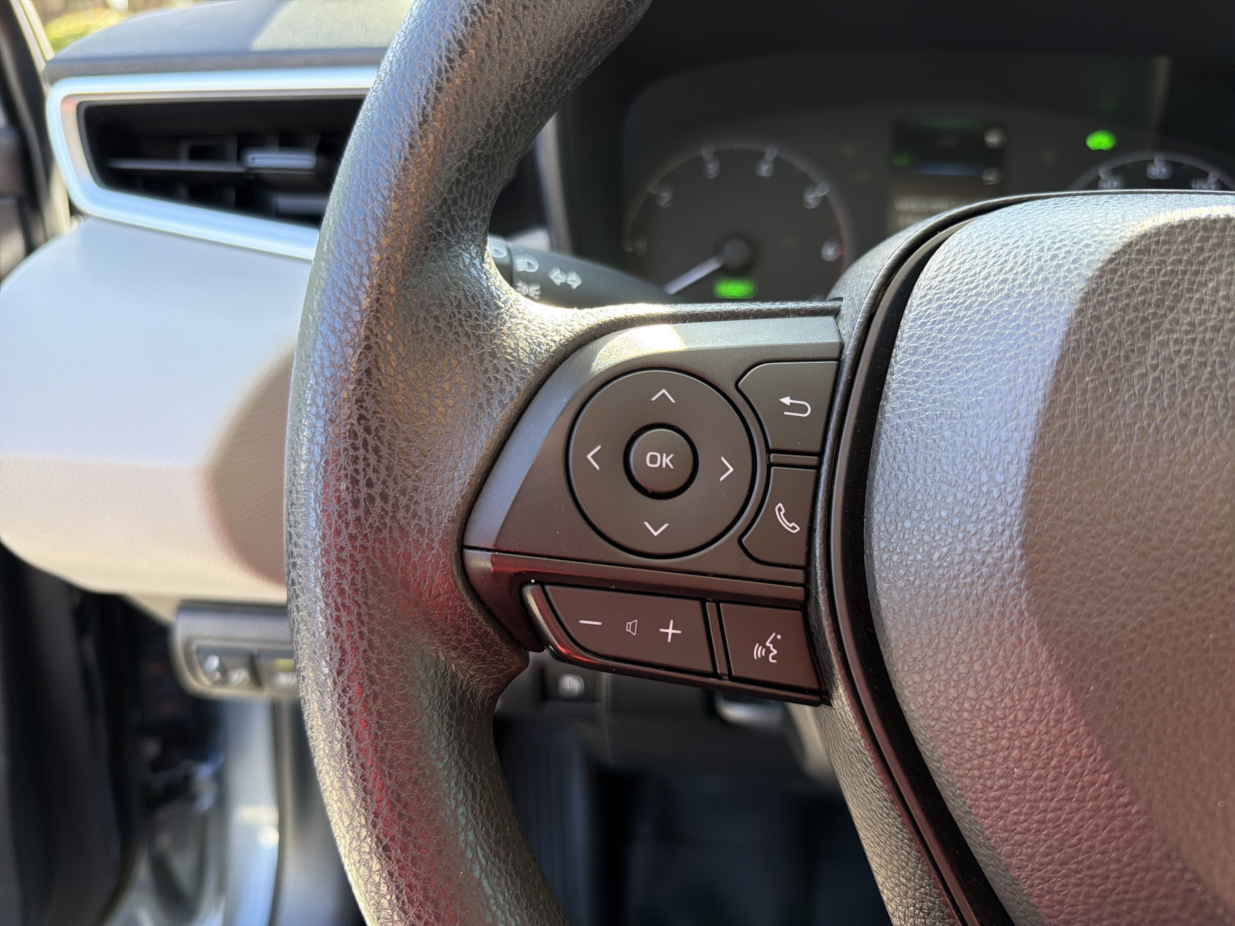 Certified 2024 Toyota Corolla LE image 8