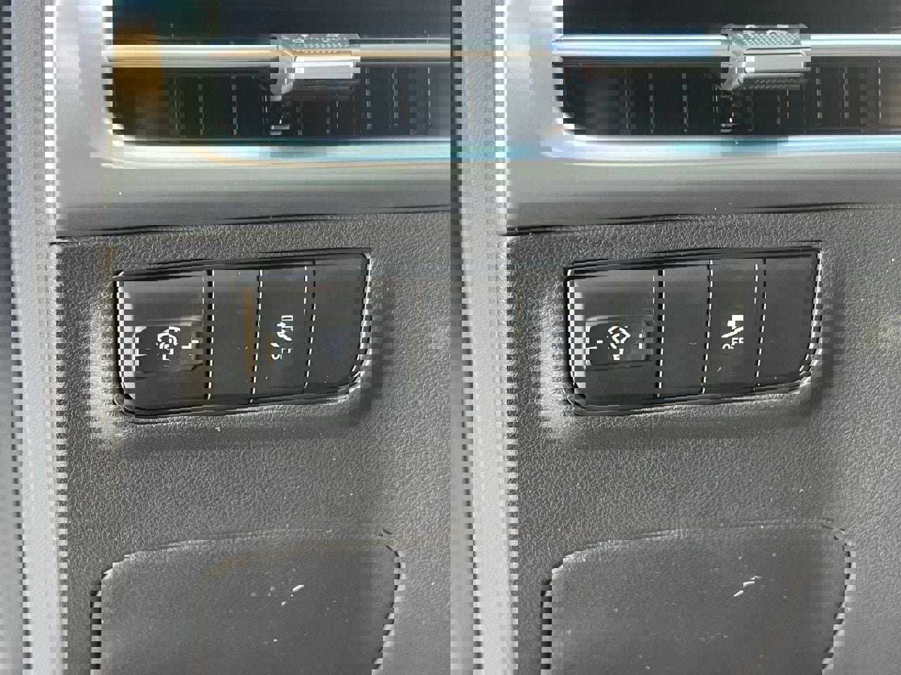 New 2026 Hyundai Tucson SE image 24