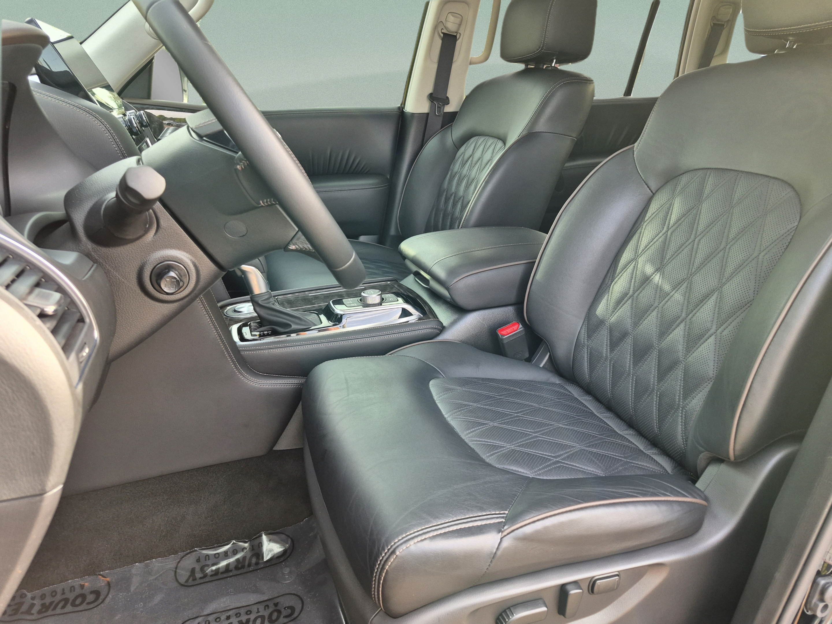 Certified 2023 Nissan Armada Platinum w/ Captain's Chairs Package RWD image 24
