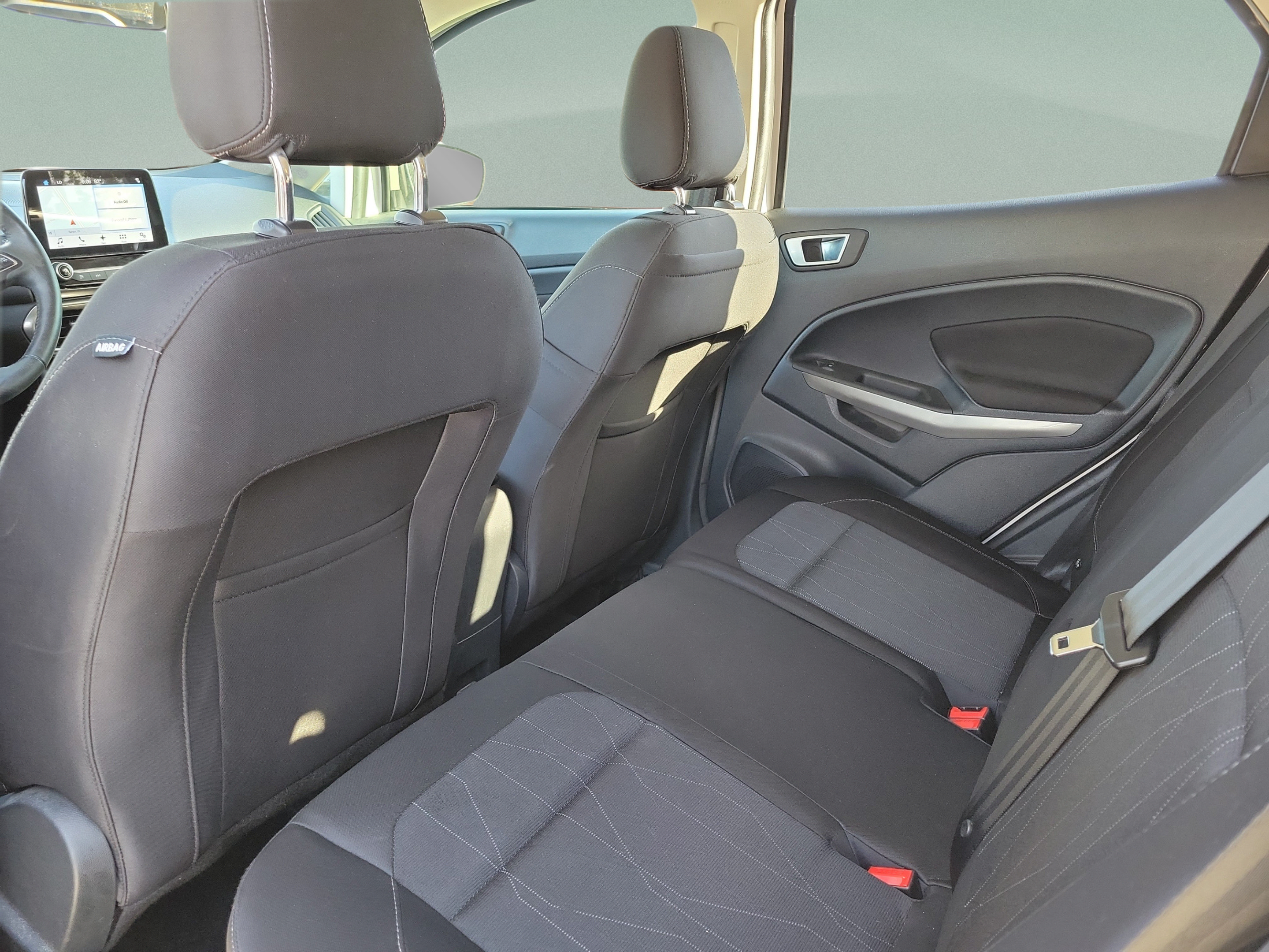 Used 2018 Ford EcoSport SE w/ SE Convenience Package FWD image 8