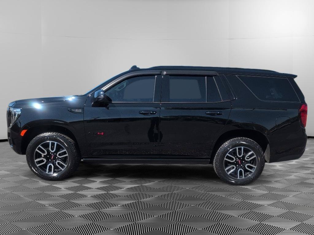 Used 2023 GMC Yukon AT4 w/ AT4 Premium Package AWD/4WD image 2