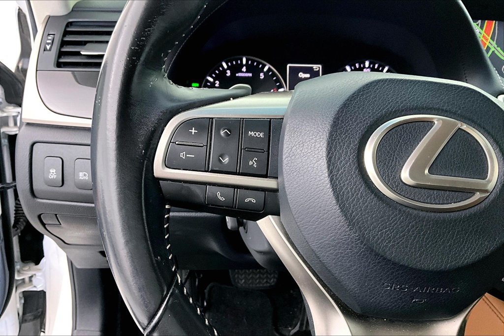 Used 2017 Lexus GS 200t RWD image 23