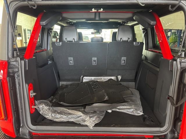 Used 2024 Ford Bronco Badlands image 11