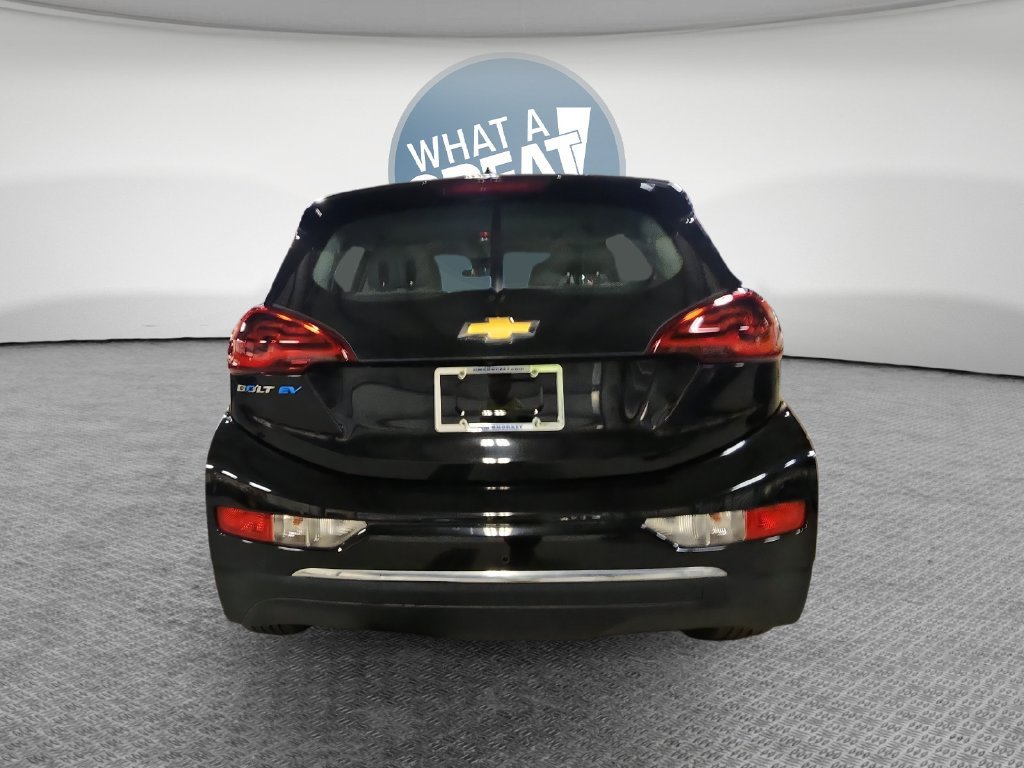 Used 2017 Chevrolet Bolt LT FWD image 6