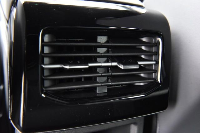 New 2026 Volkswagen ID.4 Pro image 22