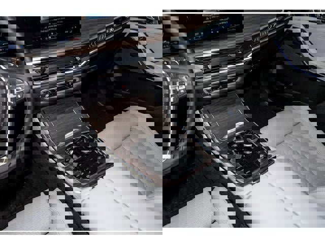 New 2026 BMW X5 xDrive50e w/ Premium Package image 63