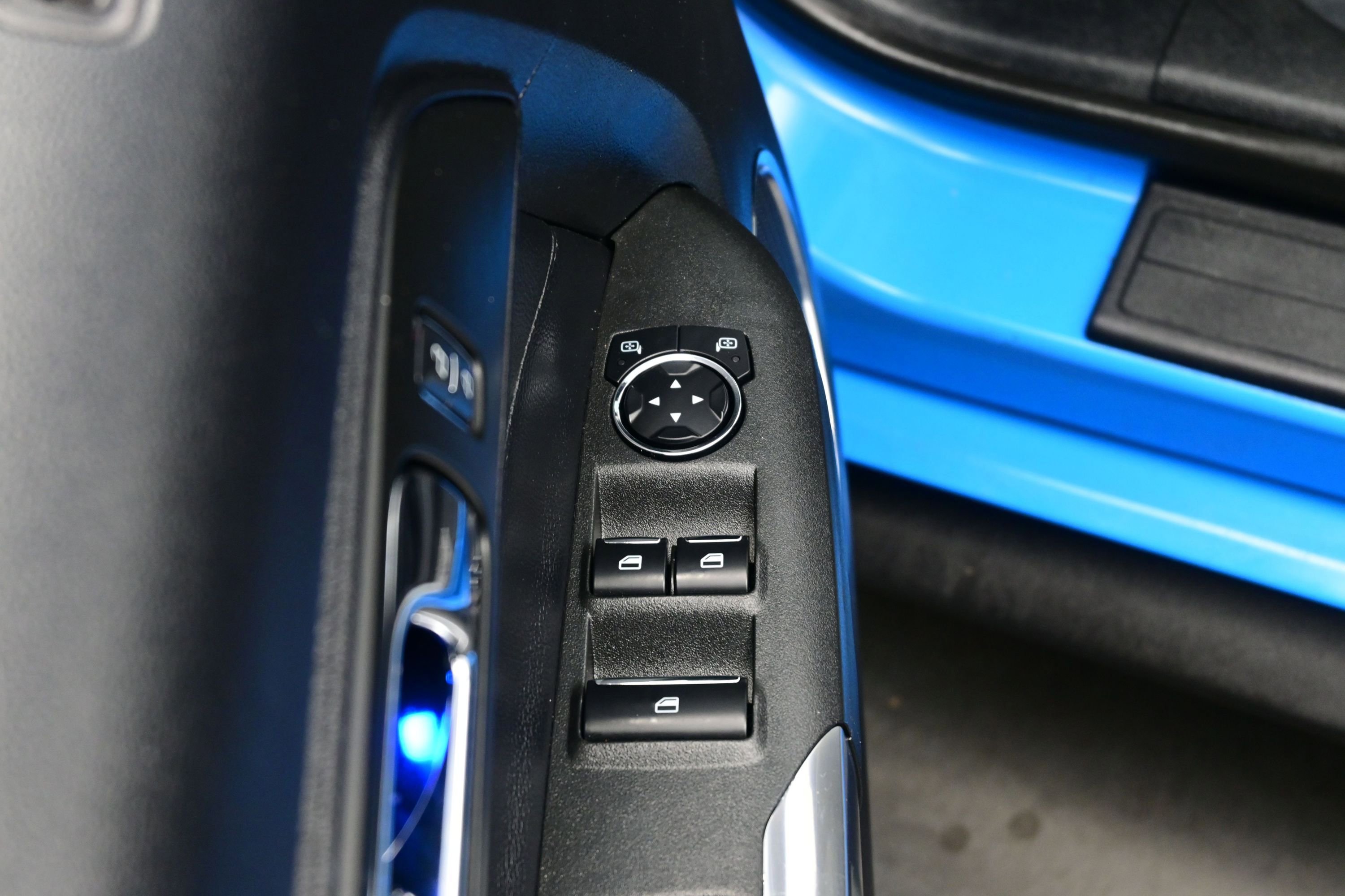 Used 2017 Ford Mustang GT Premium RWD image 10
