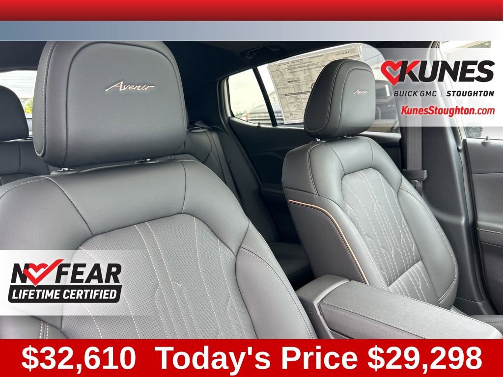 New 2025 Buick Envista Avenir image 60