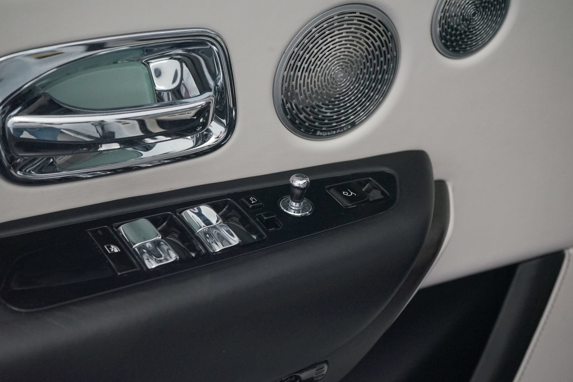 Used 2019 Rolls-Royce Cullinan AWD/4WD image 32