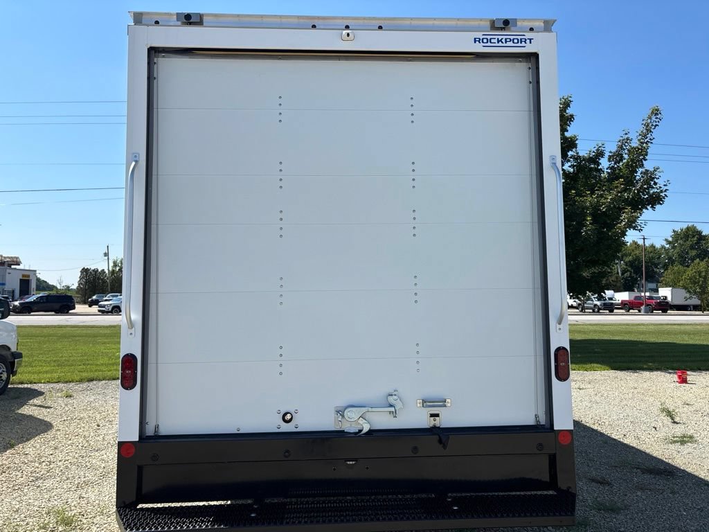 New 2026 Chevrolet Express 4500 w/ Power Convenience Package RWD image 3