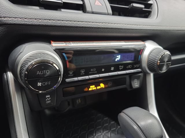 Certified 2025 Toyota RAV4 XLE AWD/4WD image 19